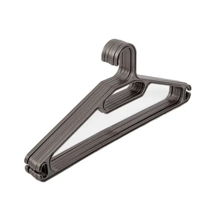 Plastic Hangers, 5 Pieces