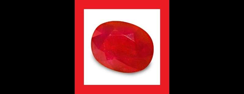 RUBY (Myanmar) - Pigeon Blood Red Oval Facet - 0.31cts