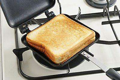 CapmsBerg - Breakfast Sandwhich Toaster