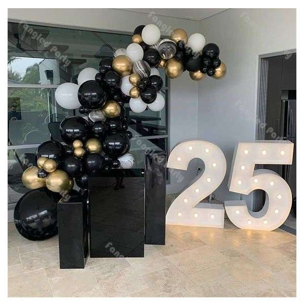 BubbleBean - Agate Black & Gold Garland Balloon Kit