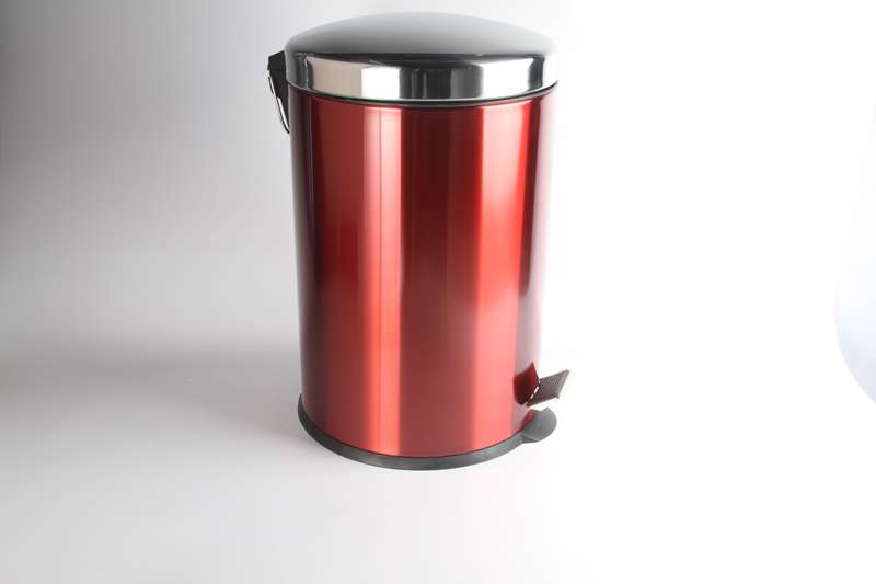 20 Litre Red Pedal Bin