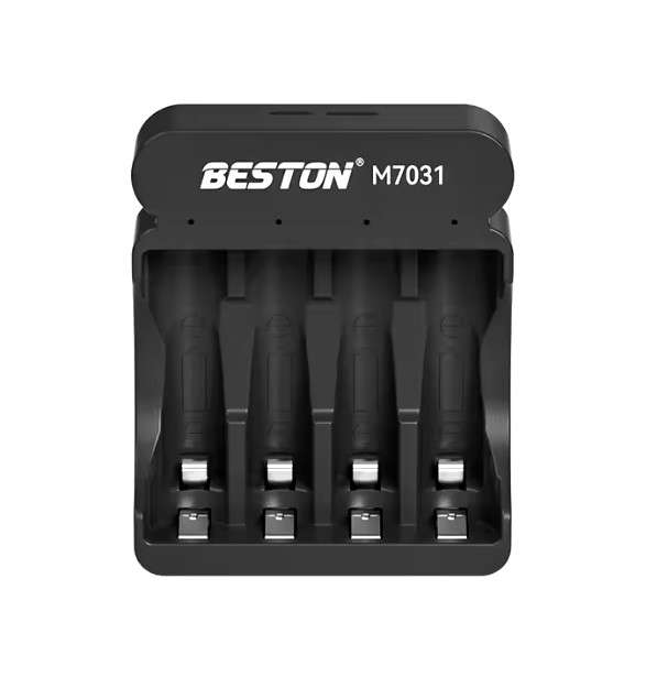Beston M7031 Charger and Batteries (4 x AA 1.5V 2200mWh)