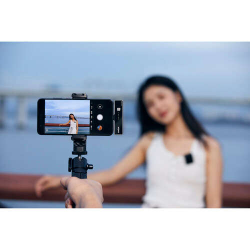Godox MoveLink LT1 Compact Digital Wireless Microphone System for Smartphones & Tablets with Ligh...