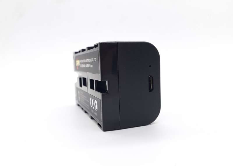 GPB Sony NP-F550 USB-Chargeable Battery for Video Lights