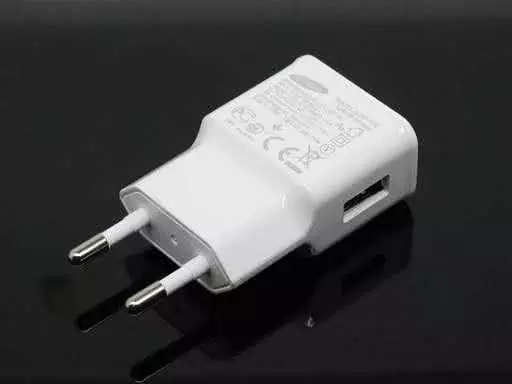 Slimline 220 Volt 2 Amp Wall Socket to USB 5 Volt Power Adapter for Smartphones