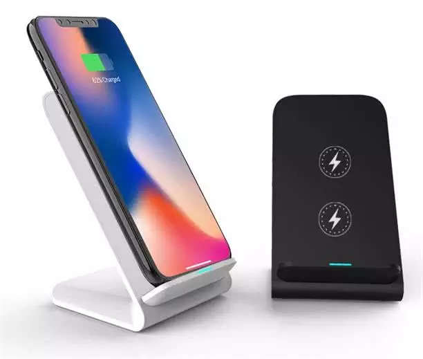 15 Watt Fast Charging Wireless Phone Charger Stand | Smartphone Wireless Charging