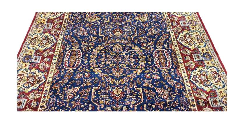 Persian Isfahan Carpet 365cm x 265cm Hand Knotted