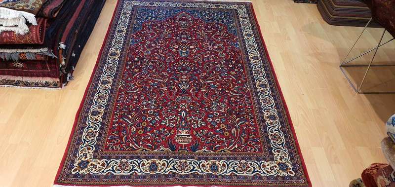 Very Fine Persian Sarough 207cm x 135cm Hand knotted