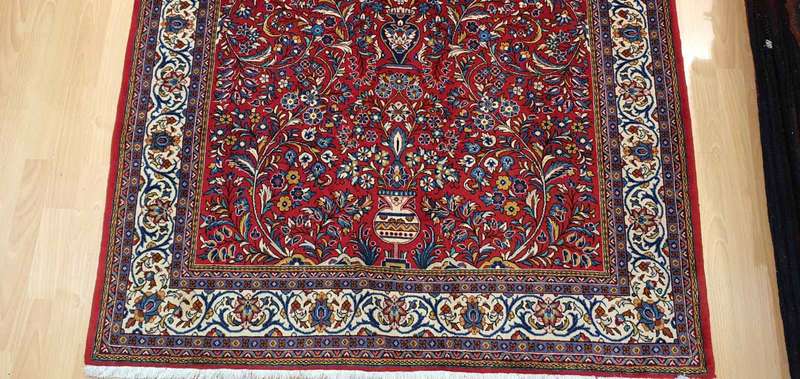 Very Fine Persian Sarough 207cm x 135cm Hand knotted
