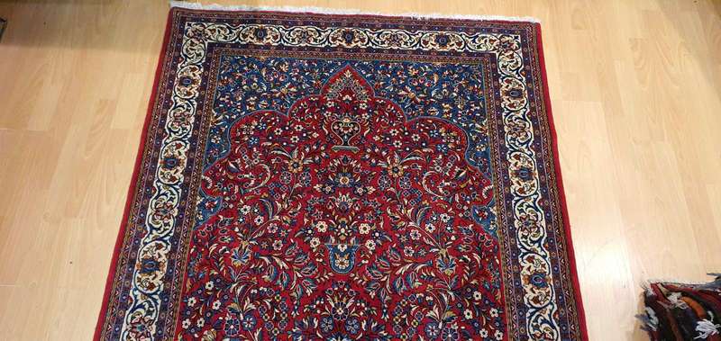 Very Fine Persian Sarough 207cm x 135cm Hand knotted