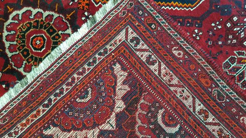 Very Fine Persian Qashgaye Carpet 320cm x 213cm Hand Knotted
