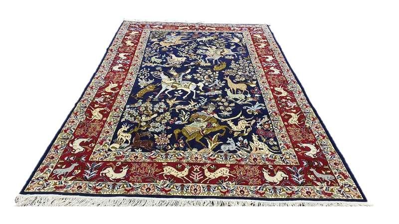 Very Fine Persian Isfahan Carpet 303cm x 198cm Hand Knotted