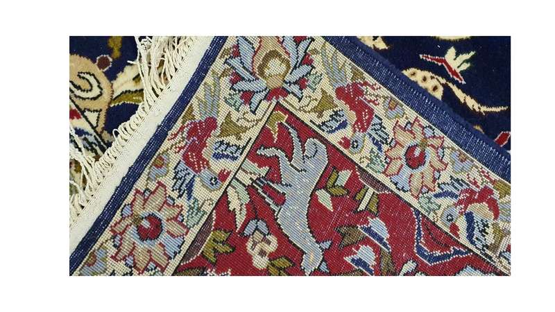 Very Fine Persian Isfahan Carpet 303cm x 198cm Hand Knotted