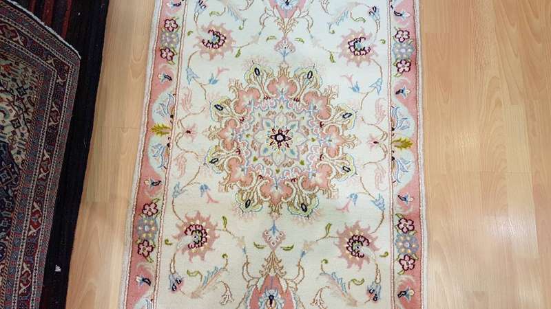Persian Tabriz Carpet 298cm x 77cm Hand Knotted