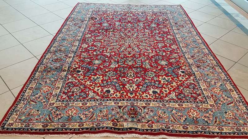 Persian Yazd Carpet 294cm x 204cm Hand Knotted