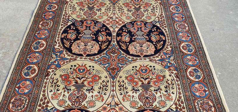 Very Fine Persian Sarough Carpet 300cm x 200cm Hand knotted