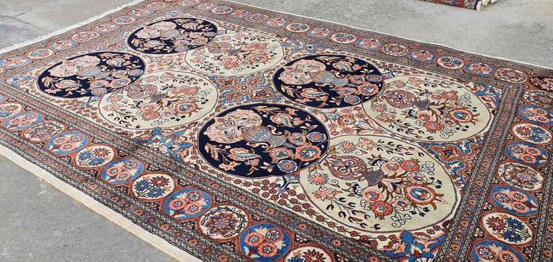 Very Fine Persian Sarough Carpet 300cm x 200cm Hand knotted