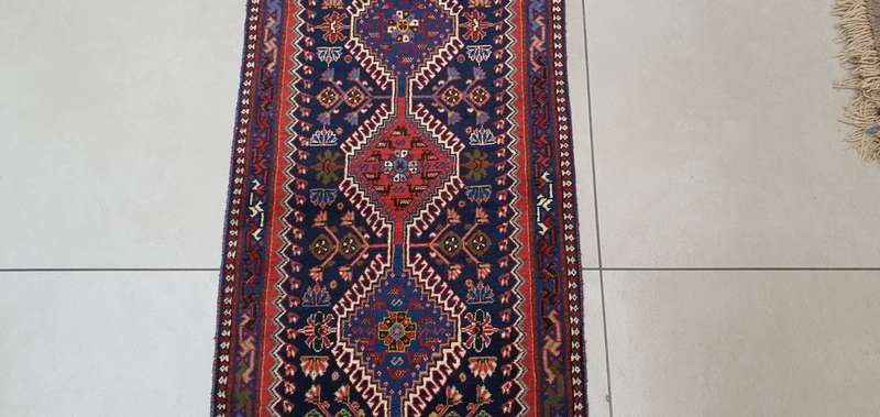 Very Fine Persian Yalemeh Carpet - 296cm x 65cm - Hand Knotted