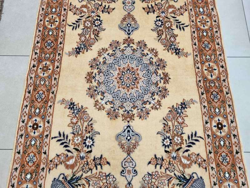 Persian Nain Carpet 193cm x 133cm Hand Knotted
