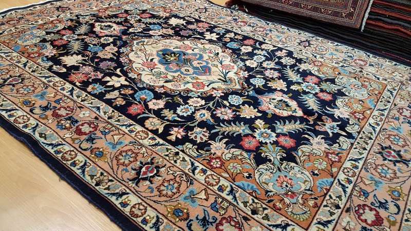 Persian Sarough Carpet 230cm x 170cm Hand Knotted