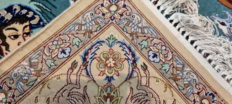 Very Fine Persian Pictorial Isfahan Carpet 196cm x 127cm Hand Knotted