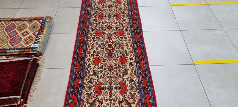 Very Fine Persian Bidjar Carpet 395cm x 91cm Hand knotted