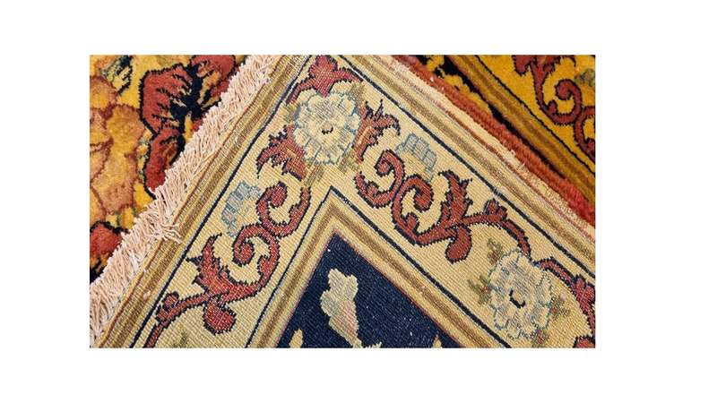 Very Fine Persian Bakhtiari Carpet 133cm x 73cm Hand Knotted