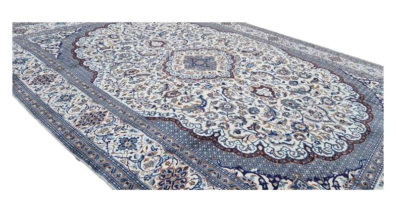 Persian Nain Carpet 407cm x 290cm Hand Knotted