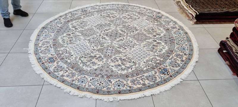 Very Fine Persian Nain Carpet 244cm x 244cm Hand Knotted