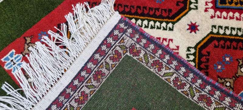 Very Fine Persian Yalemeh Carpet - 295cm x 81cm - Hand Knotted