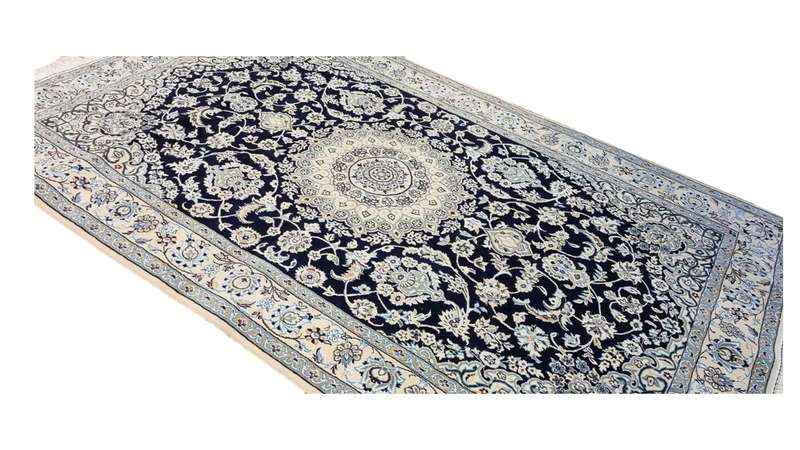 Very Fine Persian Nain Carpet 200cm x 130cm Hand Knotted