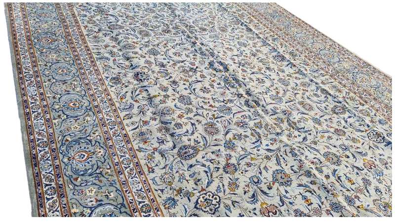 Very Fine Persian Kashan Carpet 416cm x 320cm Hand Knotted
