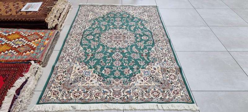 Very Fine Persian Nain Carpet 210cm x 130cm Hand Knotted