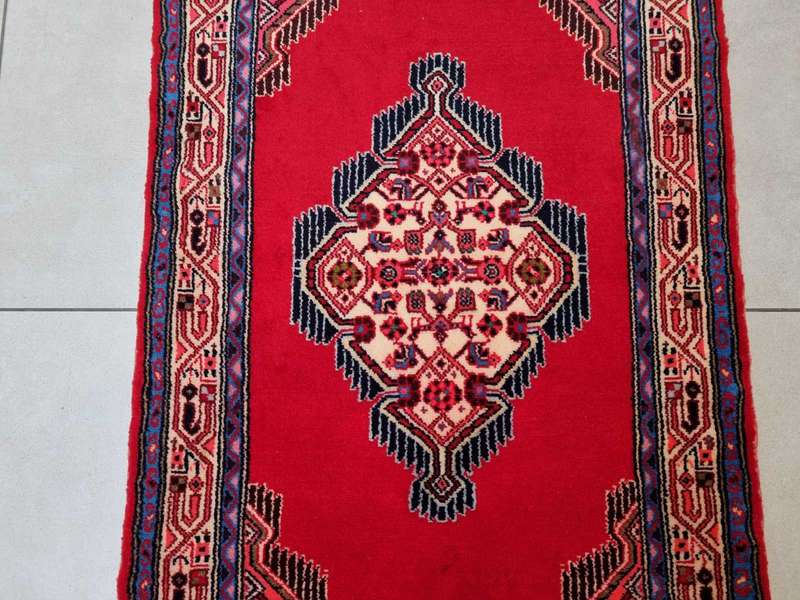 Persian Hamadan Carpet 125cm x 75cm Hand Knotted