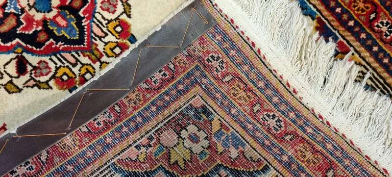 Persian Sarough Carpet 125cm x 66cm Hand Knotted