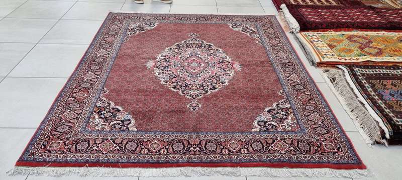 Very Fine Persian Bidjar Carpet 238cm x 200cm Hand knotted