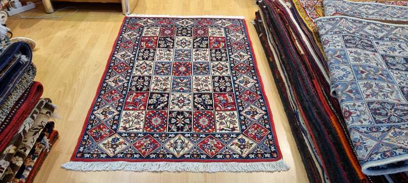 Persian Kashan Carpet 150cm x 100cm Hand Knotted
