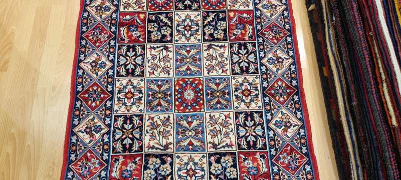 Persian Kashan Carpet 150cm x 100cm Hand Knotted