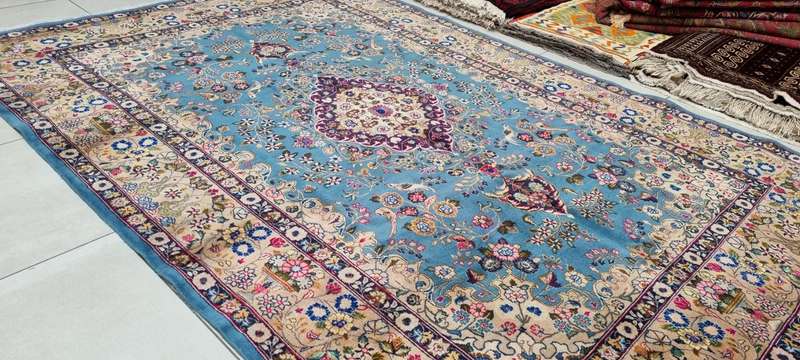 Very Fine Persian Mashhad Carpet  297cm x 200cm Hand-Knotted