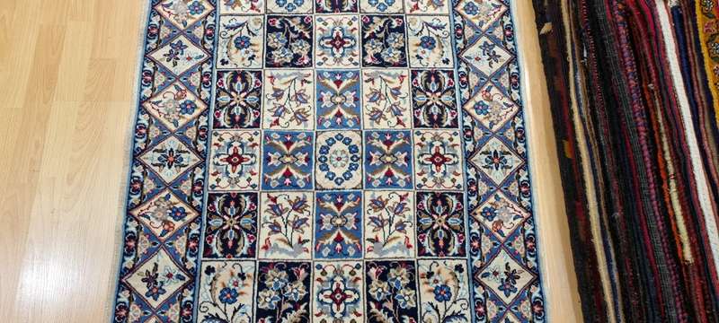 Persian Kashan Carpet 150cm x 100cm Hand Knotted