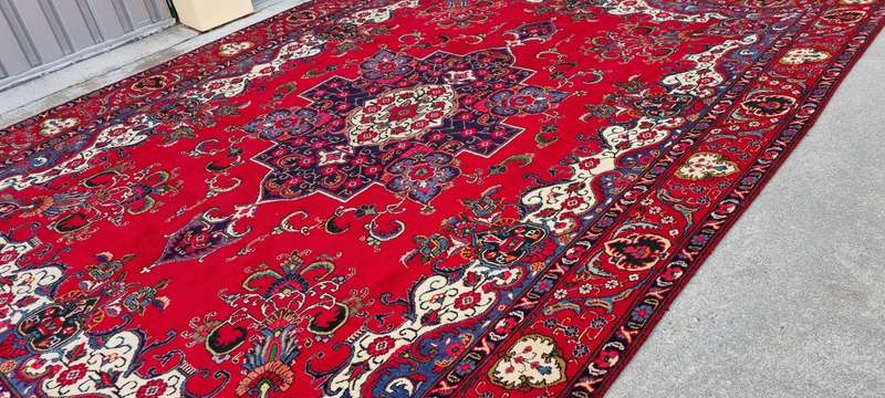 Persian Tabriz Carpet  400cm x 296cm Hand-Knotted