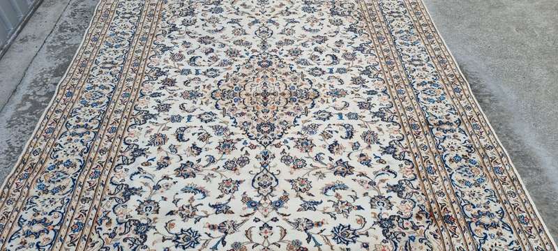 Persian Kashan Carpet  350cm x 250cm Hand-Knotted