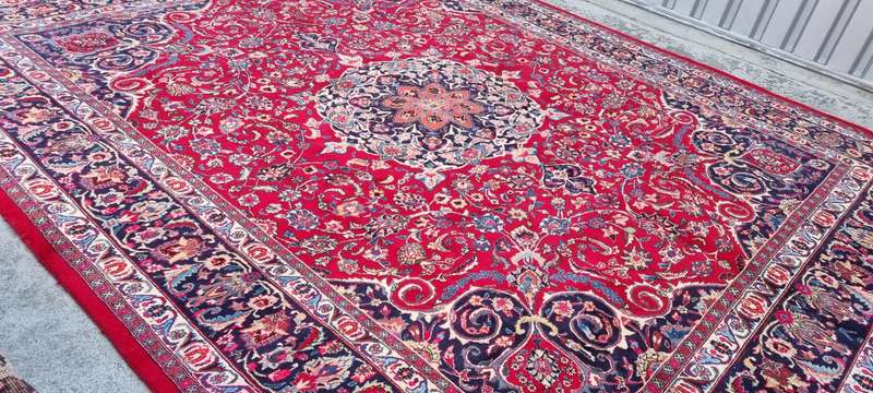 Fine Persian Mashhad Carpet 376cm x 290cm Hand Knotted