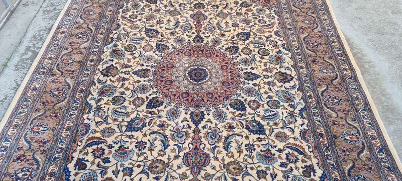 Persian Kashmar Carpet 335cm x 250cm Hand Knotted