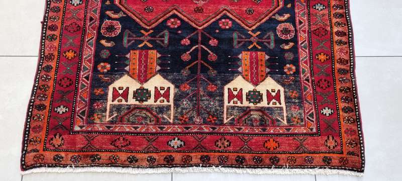 Persian Hamadan Carpet 228cm x 130cm Hand Knotted