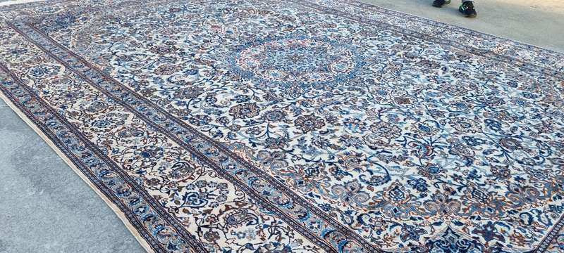Persian Nain Carpet 492cm x 337cm Hand Knotted