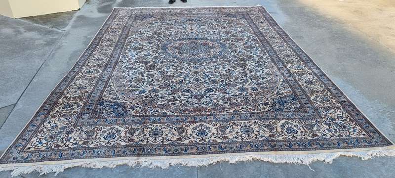 Persian Nain Carpet 492cm x 337cm Hand Knotted