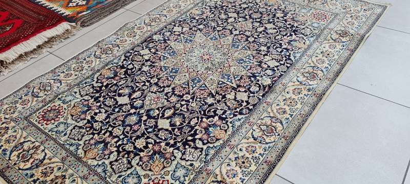 Very Fine Persian Nain Carpet (6LA) 210cm x 130cm Hand Knotted