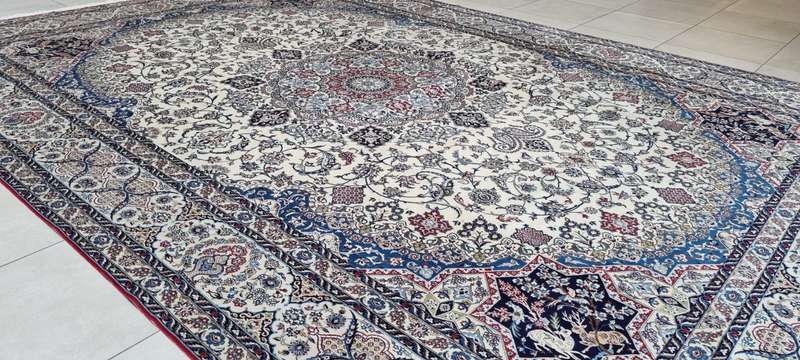 Extremely Fine Quality Persian Nain Carpet In a Extra Large Size 495cm x 345cm Hand Knotted (6LA)
