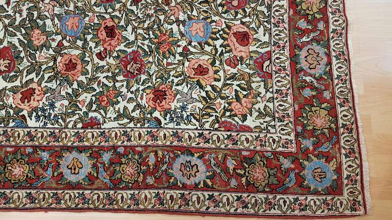 Very Fine Semi Antique Qum Carpet 200cm x 135cm Hand Knotted